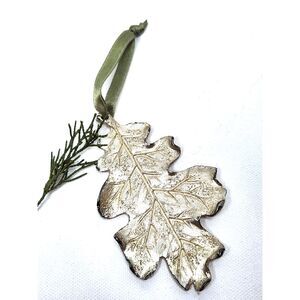 Metallic Oak Leaf Hanging Ornament Hand Cast Metal Silver Tone Decor Nature